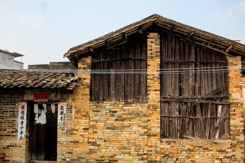 Foto stok gratis Asia, atap kayu, batu bata