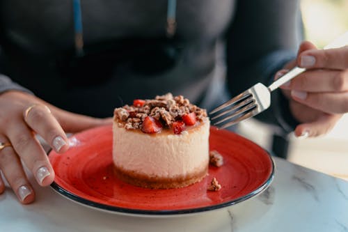 Cheesecake with Chopped Strawberries and Walnuts