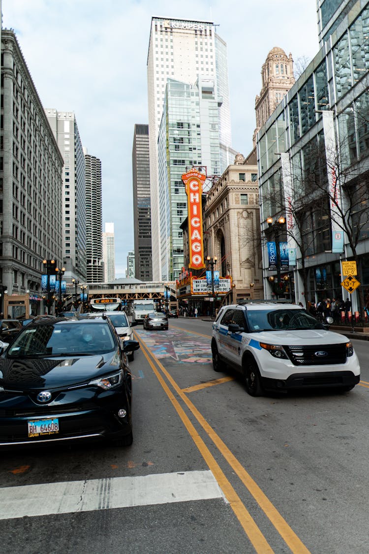 Cars On The Street In Chicago