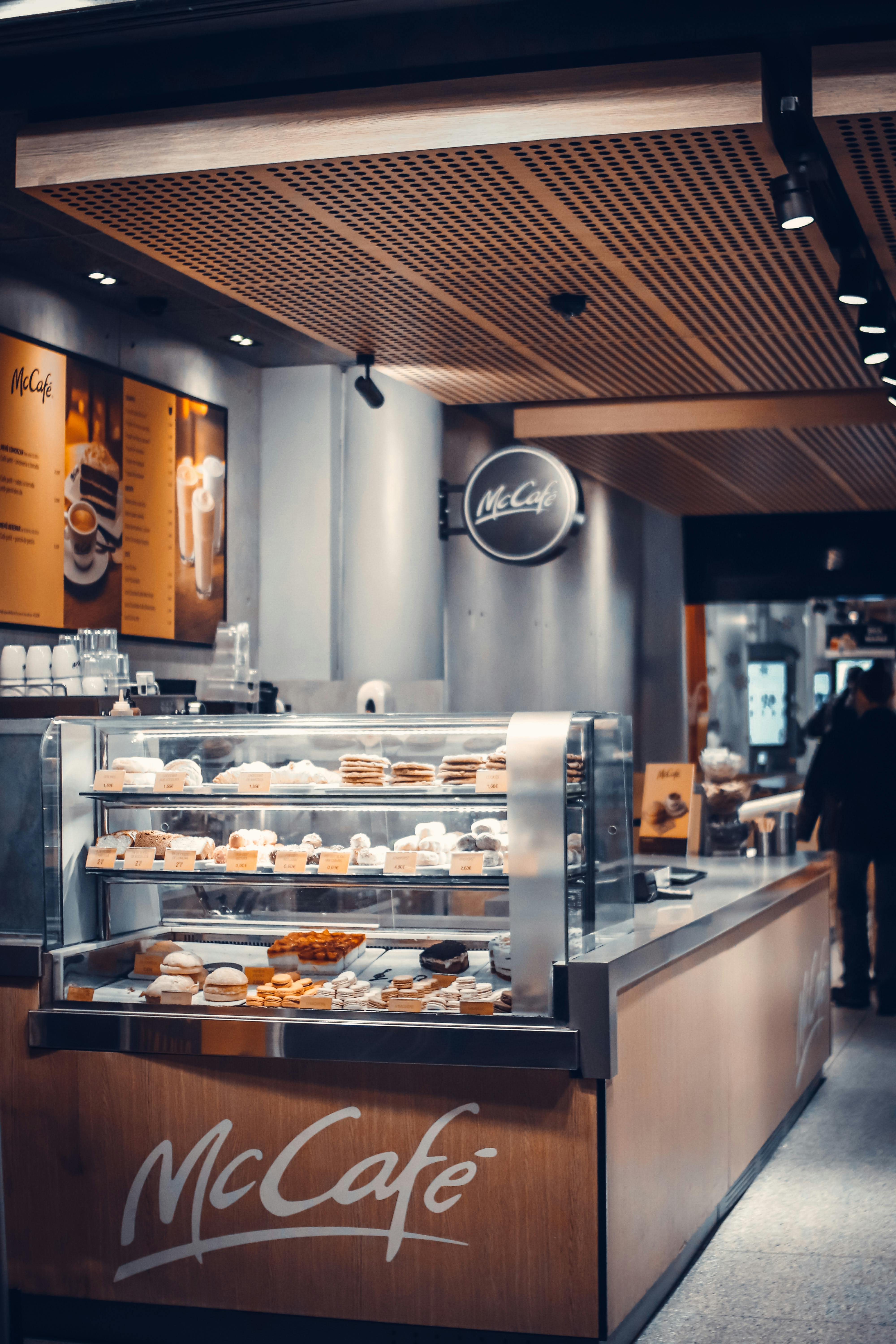 Choosing a Logo that Reflects Your Brand's Values and Personality