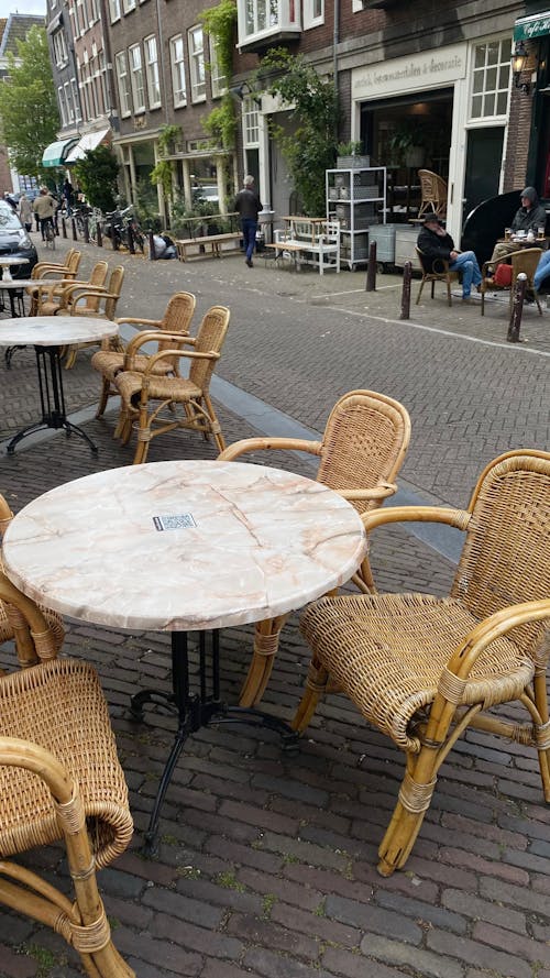 Fotobanka s bezplatnými fotkami na tému drevený, nádvorie, prútený