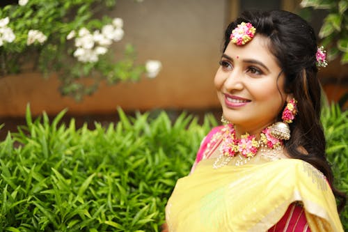 傳統, 光鮮亮麗, 印度女人 的 免費圖庫相片