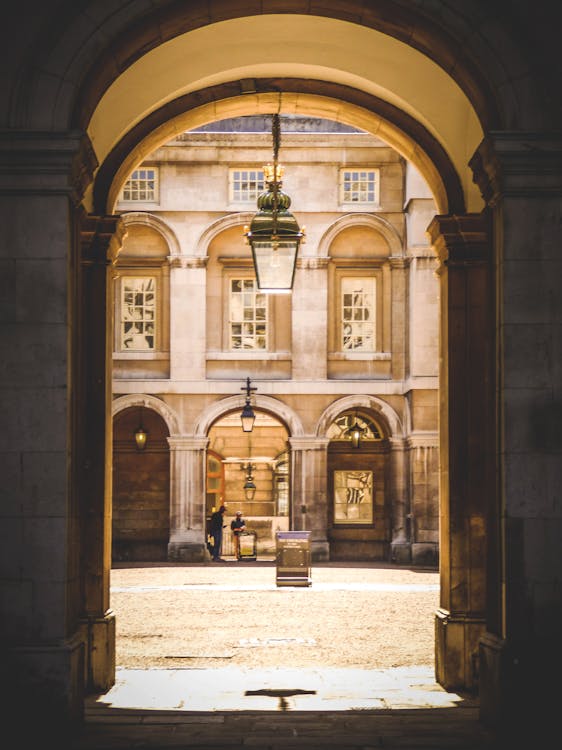 80,000+ Best Old Building Photos · 100% Free Download · Pexels Stock Photos