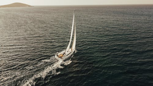 Бесплатное стоковое фото с Аэрофотосъемка, водная поверхность, водный транспорт