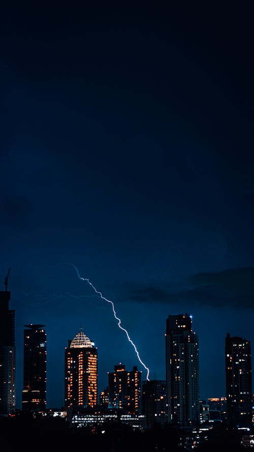 Lightning in City 