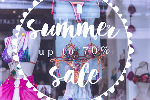 Summer Up to 70% Sale Text