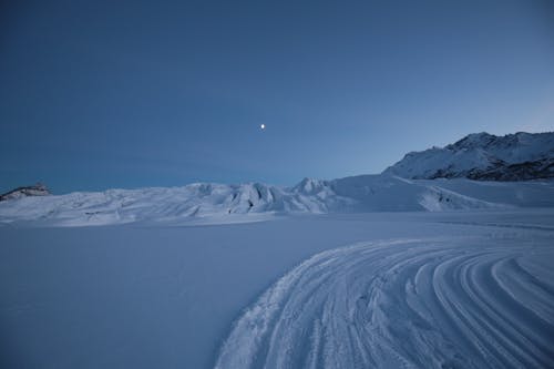 Kostnadsfri bild av berg, blå himmel, frost