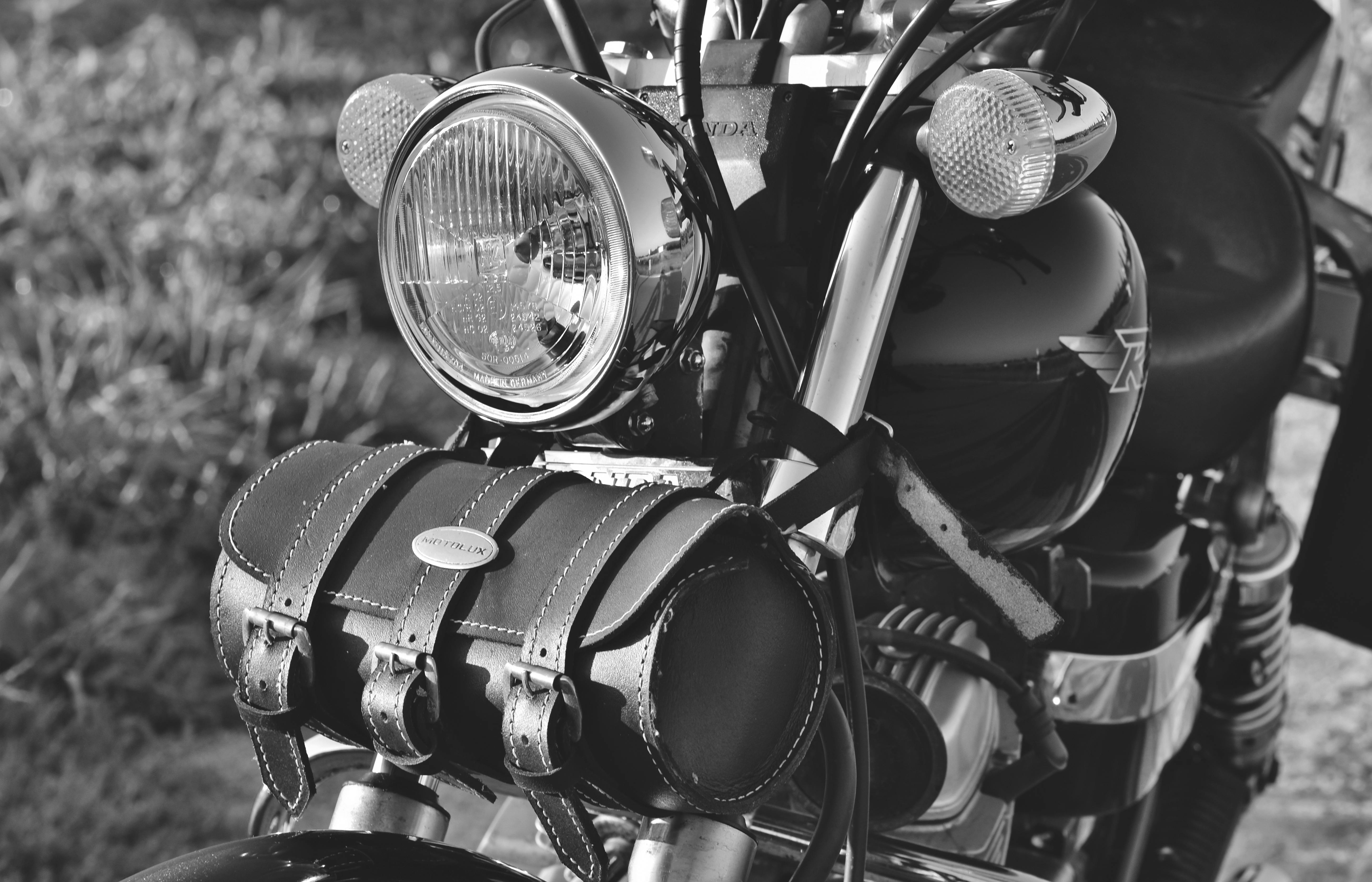 motorcycles & powersports s.r.o motorcycle powersports show — Photo by Ralph on Pexels