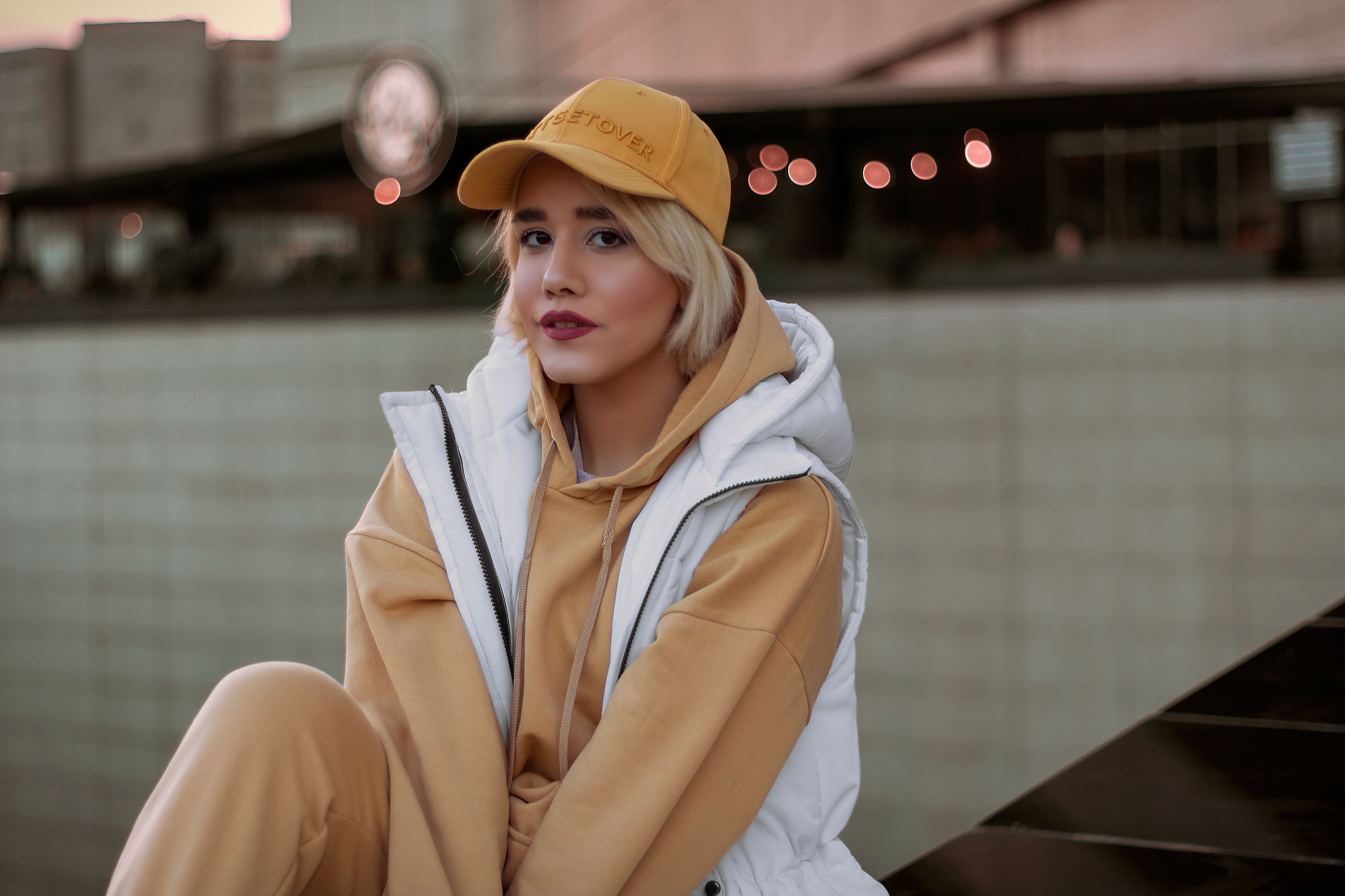 Custom Embroidered Caps for Thai Streetwear Brands
