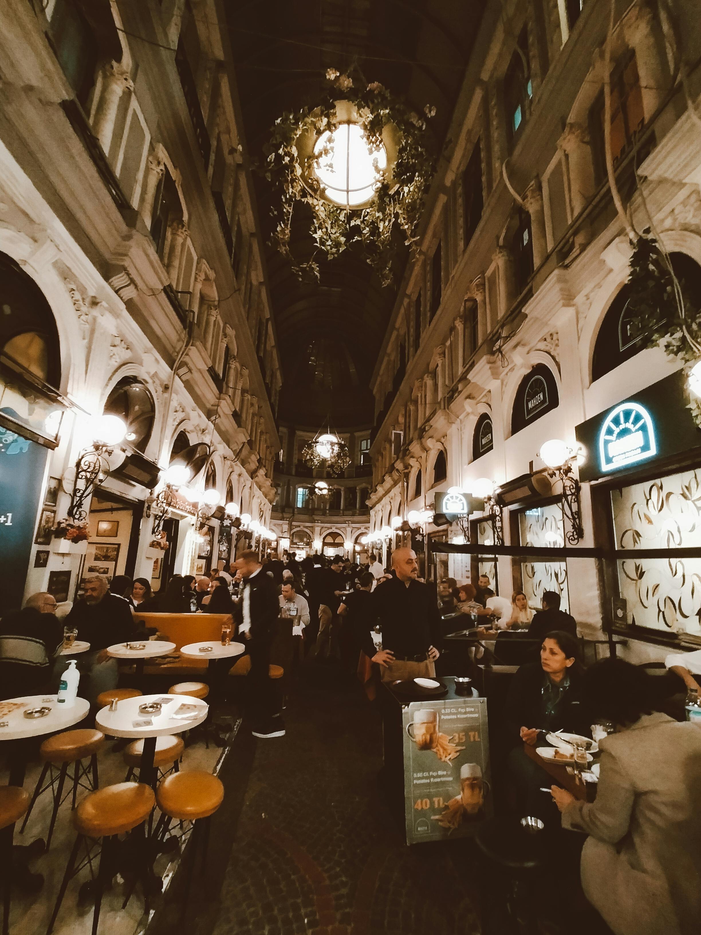 Unwind at Night and Dine Like Locals with Our Charter Service