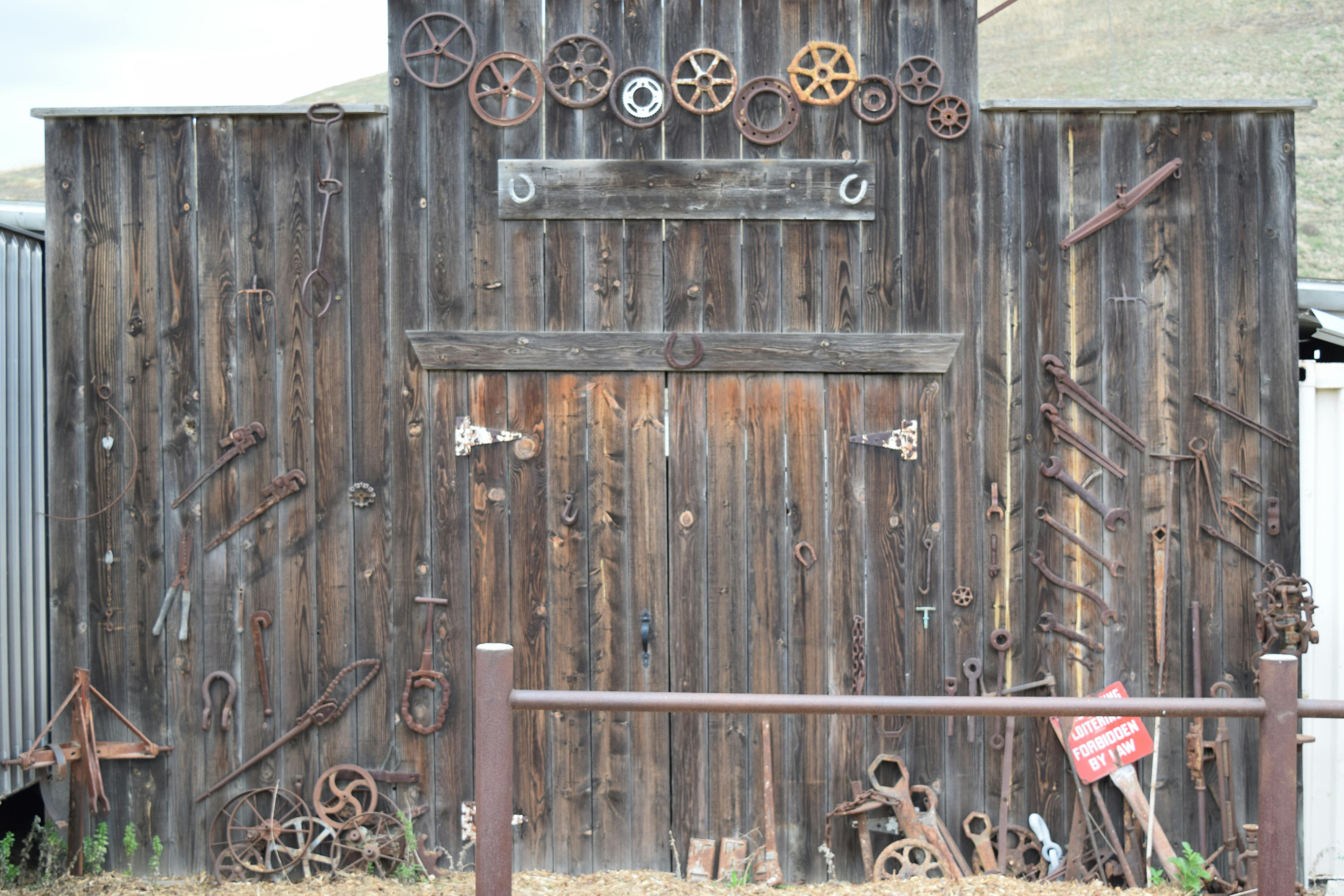 Сарай из старых досок своими руками