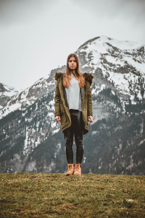 Winter Hiking Outfits For Ladies Photos, Download The BEST Free