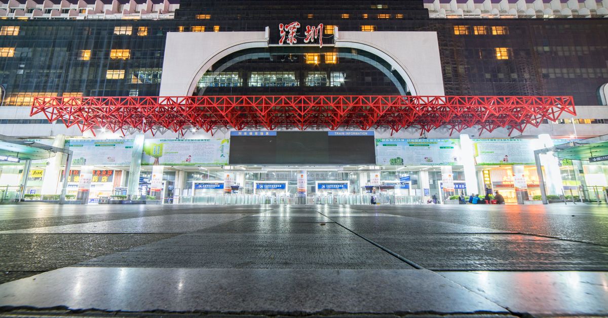 Xi Sends Congratulatory Letter to 140th Canton Fair as Li Qiang Opens Event