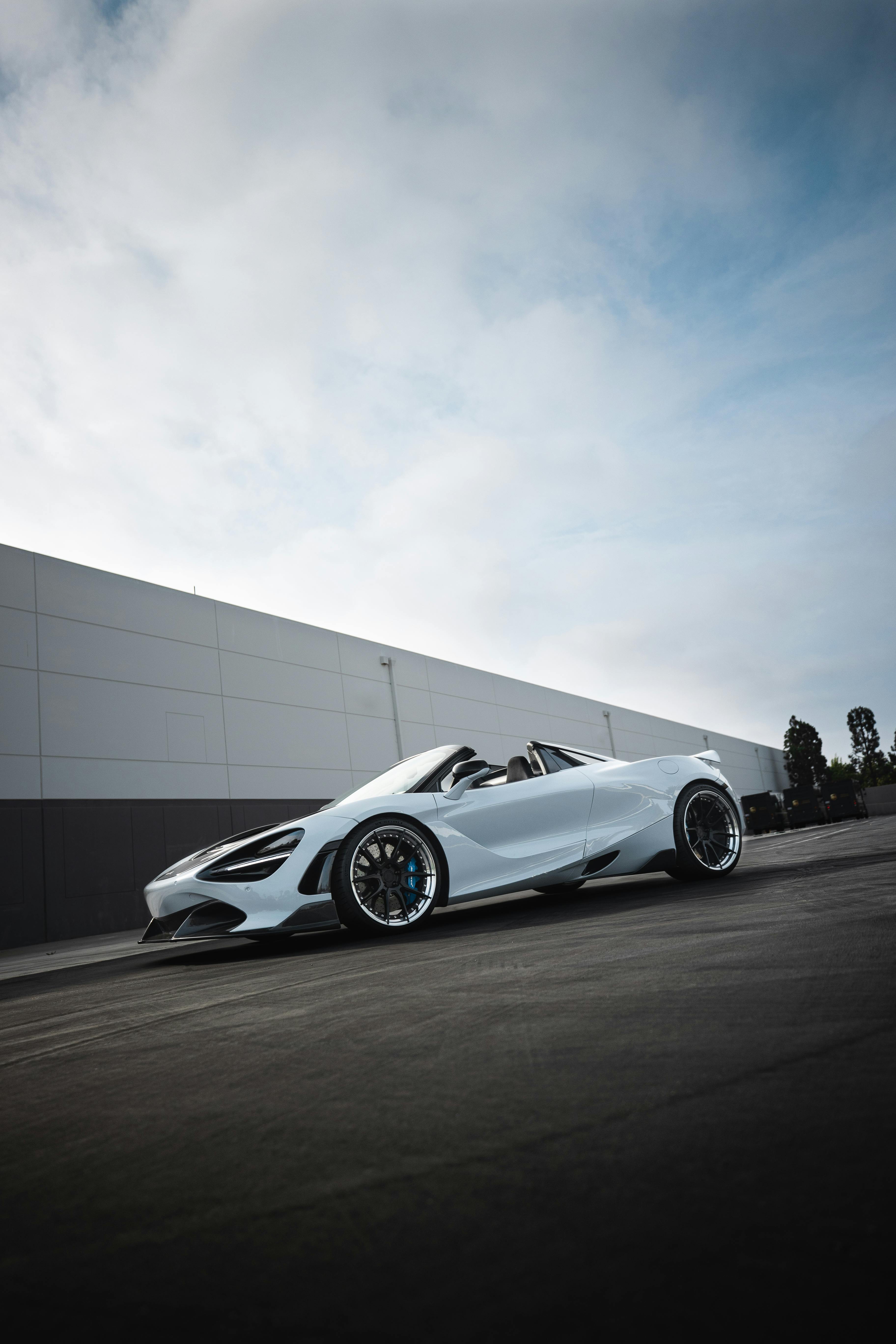 Photo by Auto Records