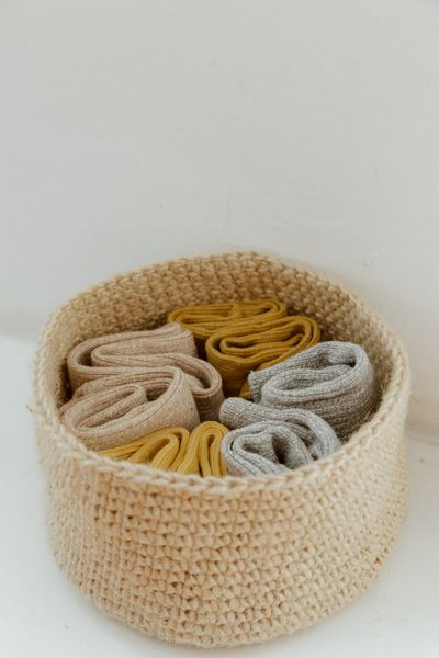 Ribbed merino crew socks in oat and chalk — photo by Ron Lach on Pexels