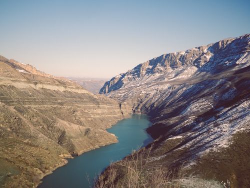 Free Captivating mountain lake view in Dagestan, Russia showcasing pristine nature. Stock Photo