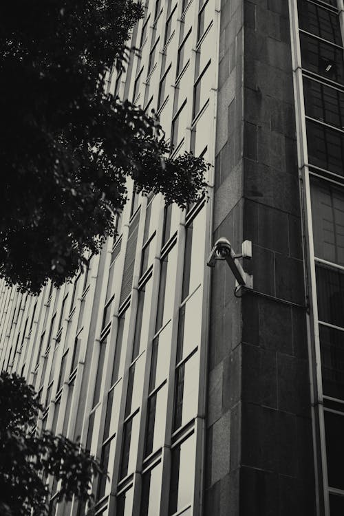 Free Black and White {Photo of a Building Stock Photo
