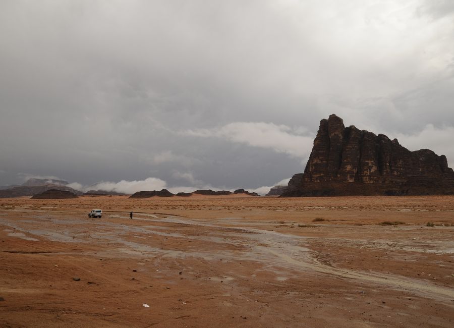 Wadi Rum, Jordan — sights worth exploring · stay connected with a Wadi Rum eSIM from My Holiday SIM