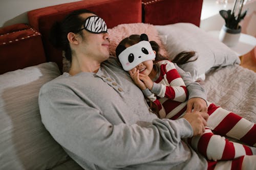 Free Father and Daughter during Bedtime Stock Photo