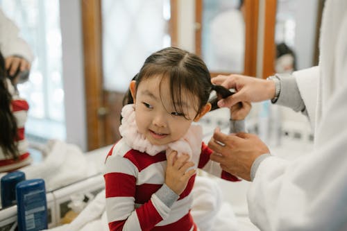 Free Child during Morning Routine Stock Photo