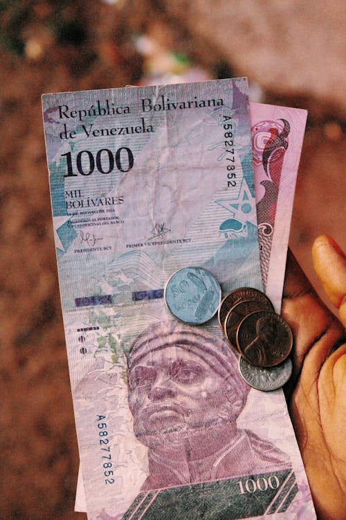 Безкоштовне стокове фото на тему «багатство, банк, банкнота»