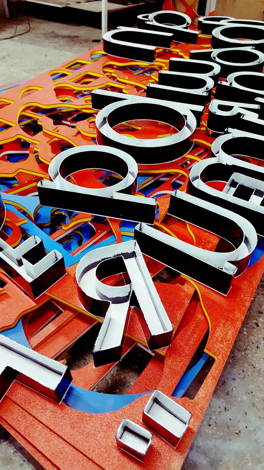 Acrylic and dimensional signage