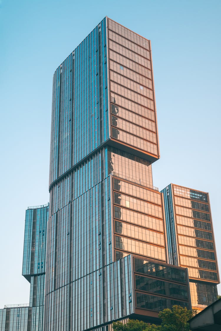 
The Al Hilal Bank Tower In Abu Dhabi