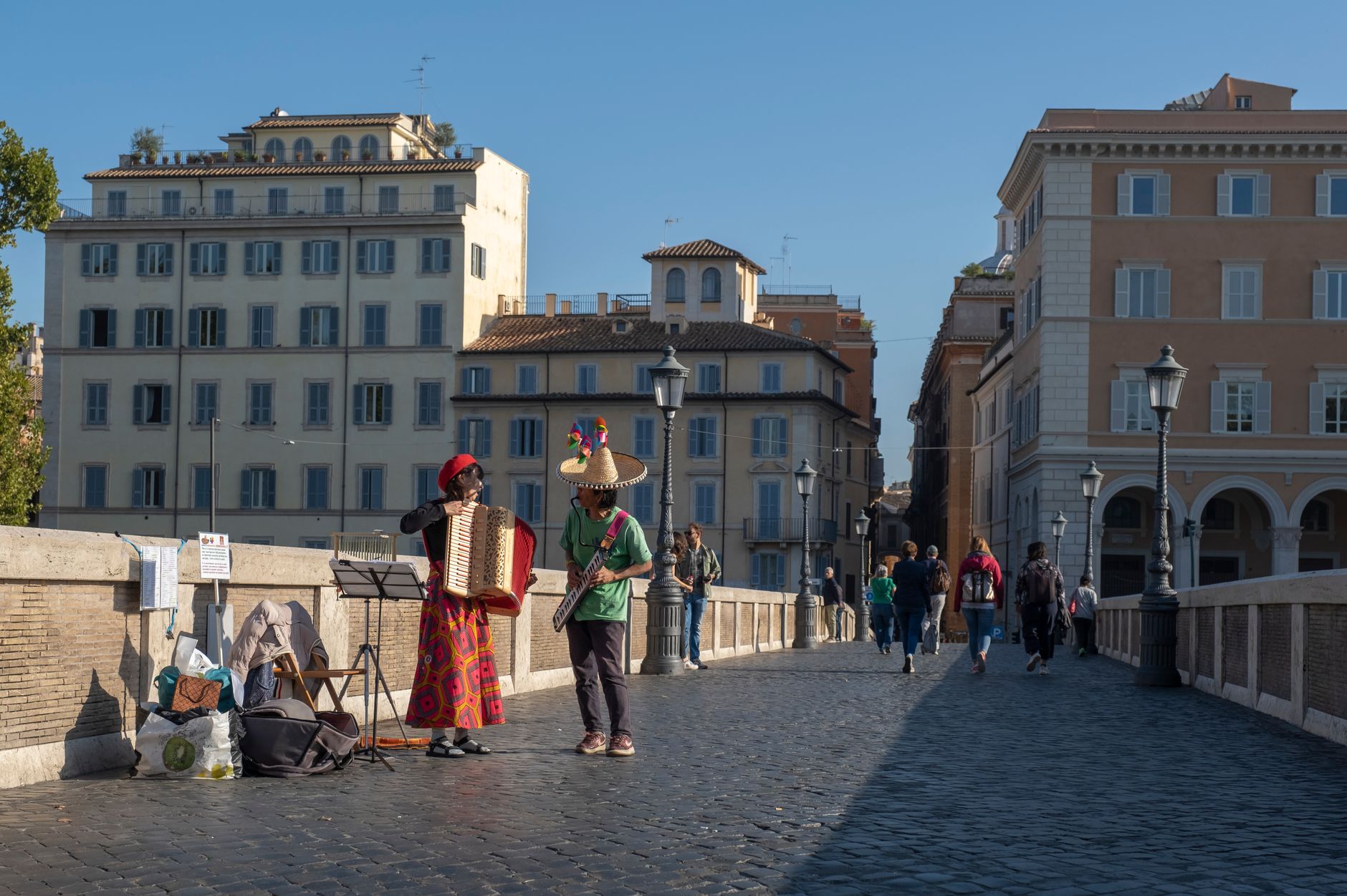 Free street music and evening passeggiata in Florence's historic centre.