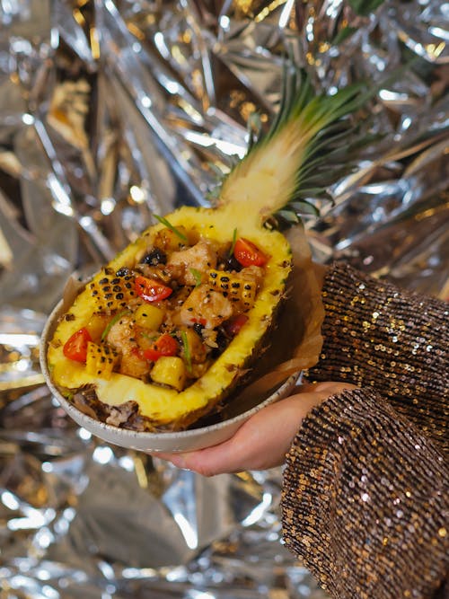 Ücretsiz Ananas, ananas dolması, dikey atış içeren Ücretsiz stok fotoğraf Stok Fotoğraflar