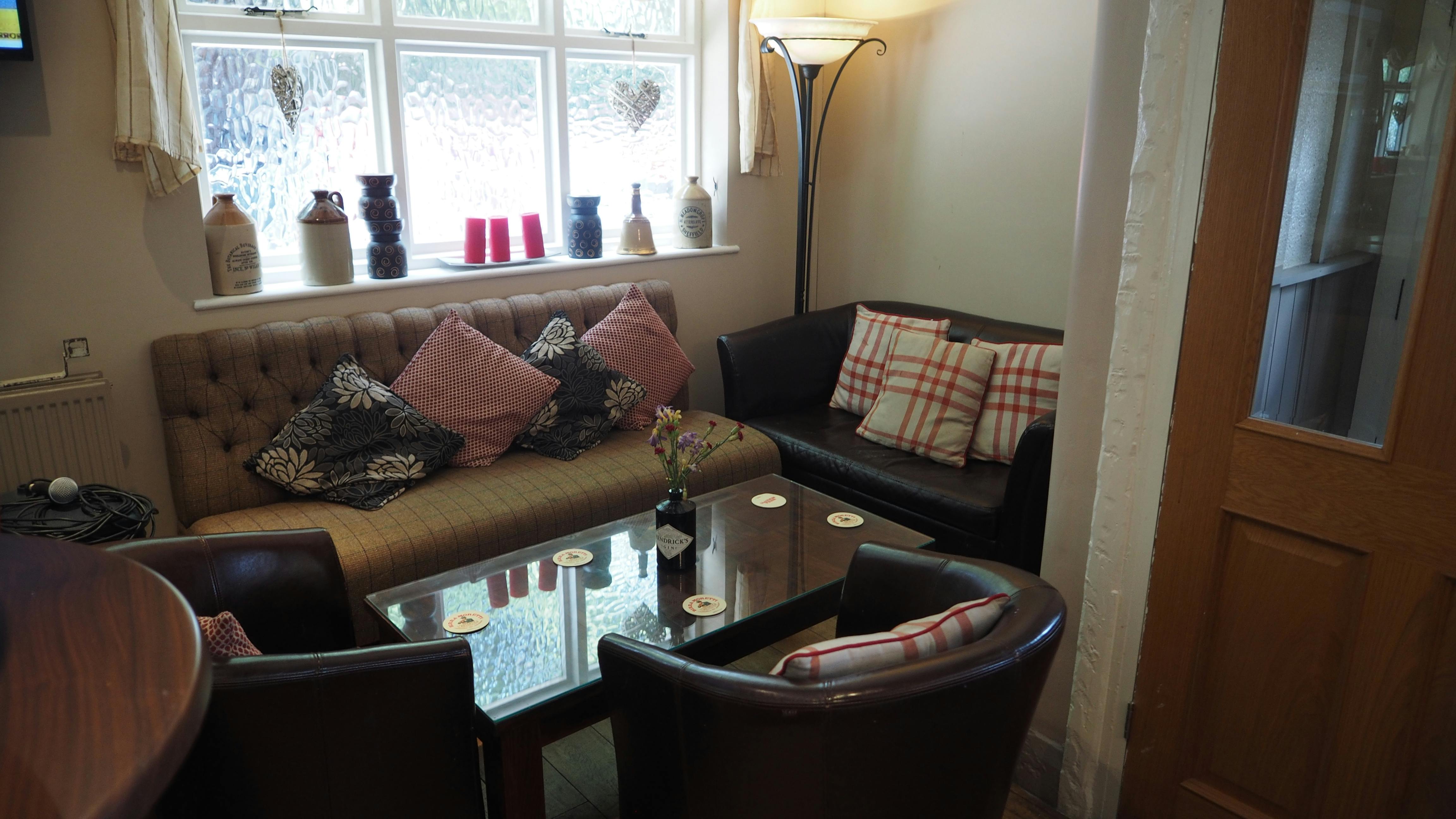 Free stock photo of pub, pub decor, public house