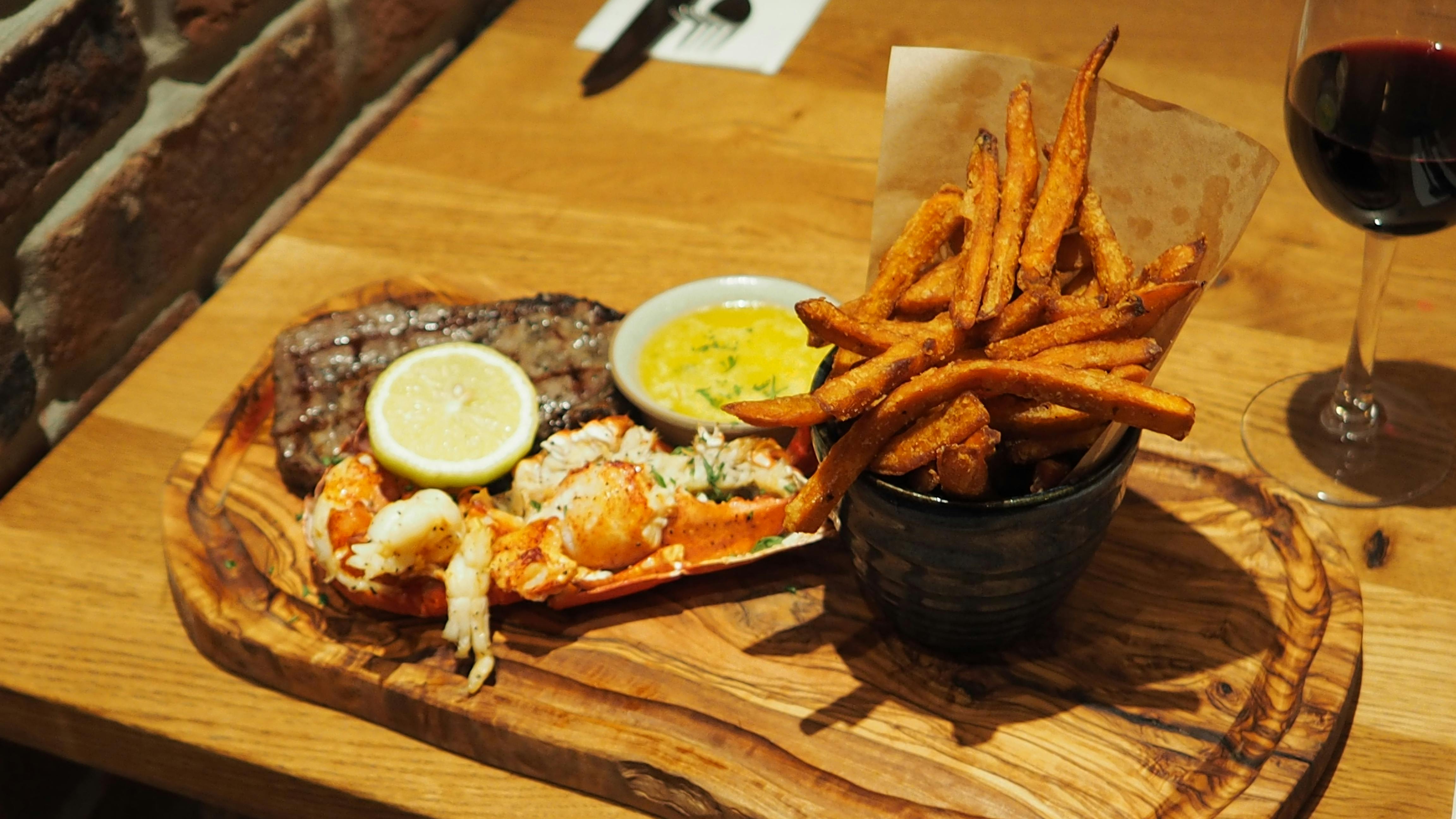 Kostenloses Foto zum Thema abendessen, essen gehen, leckeres steak