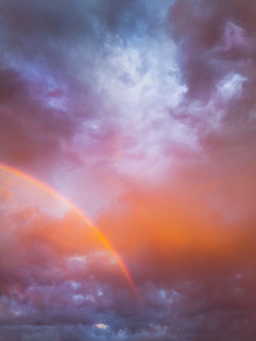 Gratis lagerfoto af drømmende himmel, farverig, lodret skud