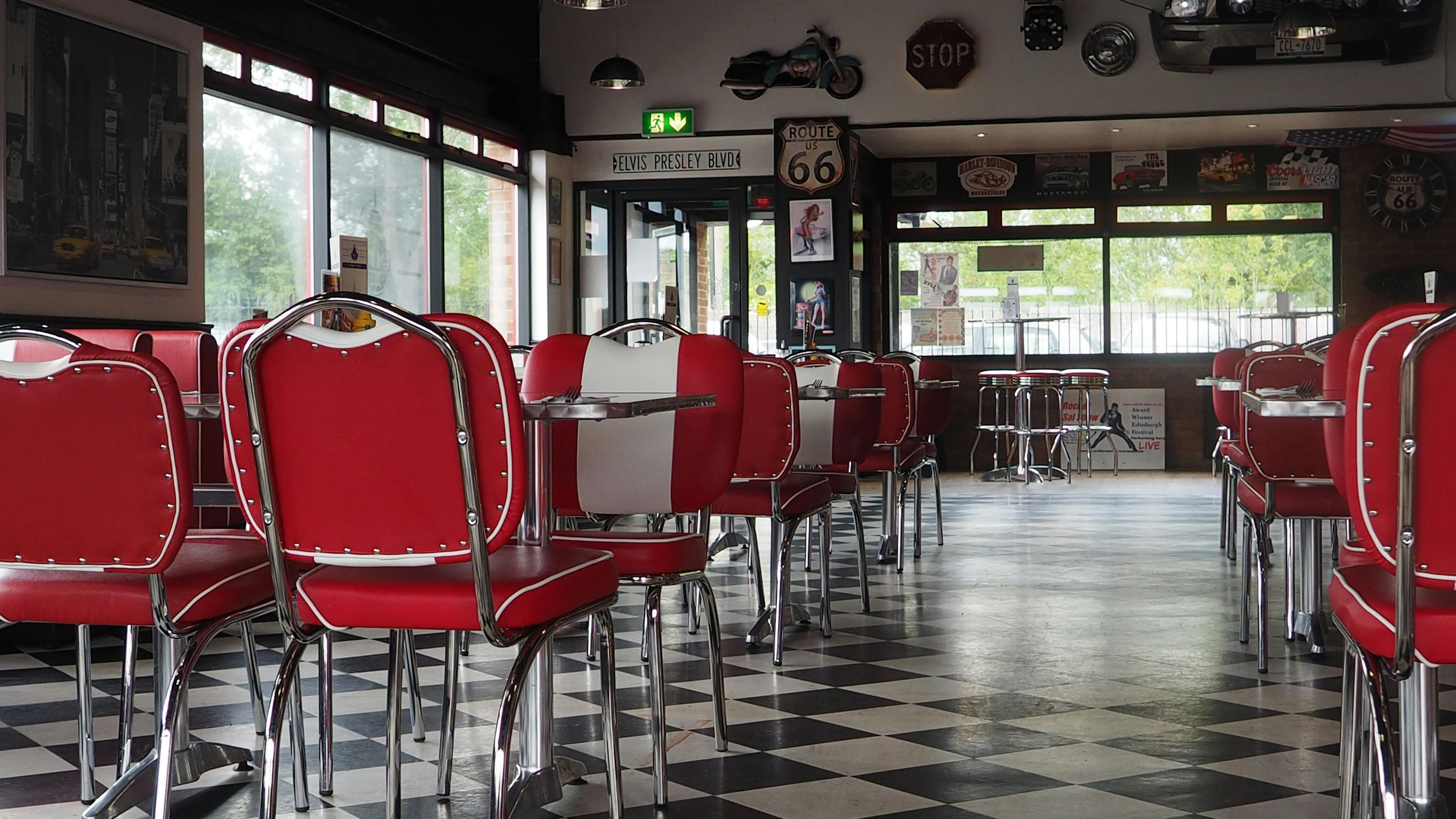 Free stock photo of american cafe, american diner, american diner interior