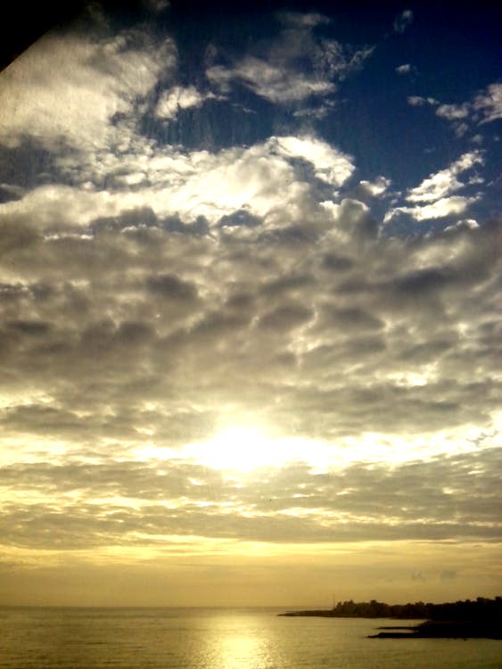 Free stock photo of cloudy sky, morning sky, sea Stock Photo