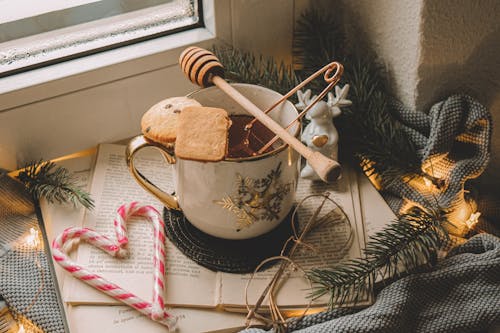 Ingyenes stockfotó ablak, ablak nézet, advent témában