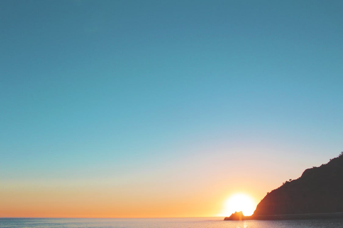 Free Photo of Sea on Sunrise Stock Photo