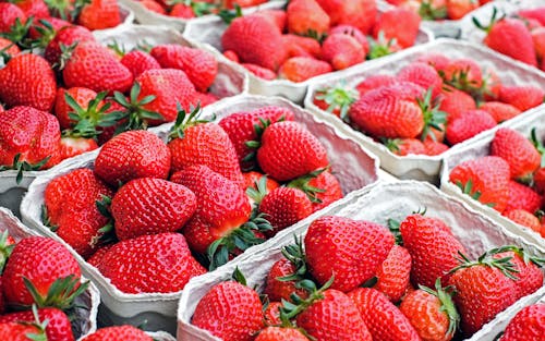 Gratis lagerfoto af frisk, frugter, jordbær