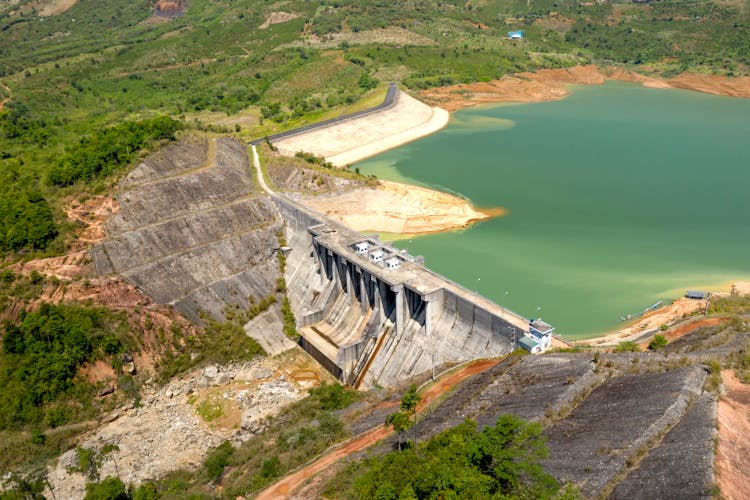 Aerial View Of Clyde Dam