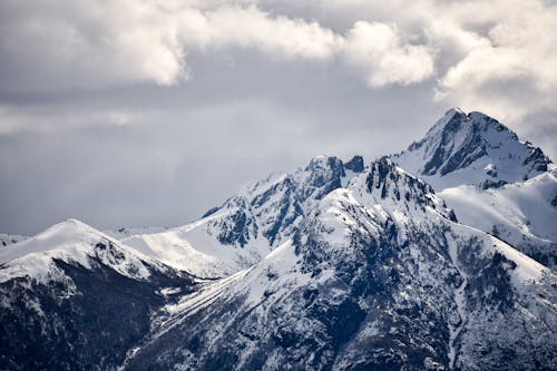 Бесплатное стоковое фото с гора, горный пик, зима