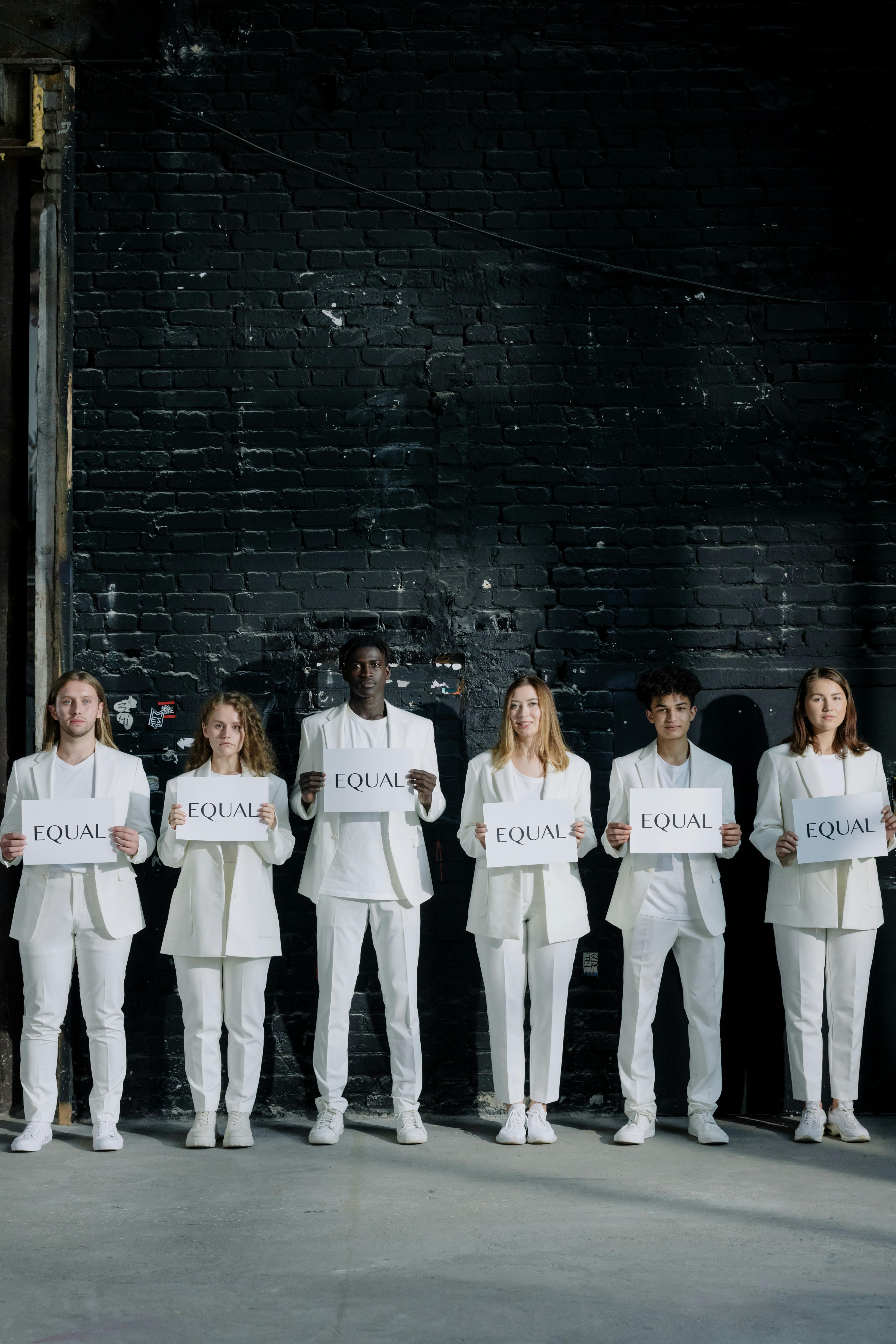 What signs do not trust?