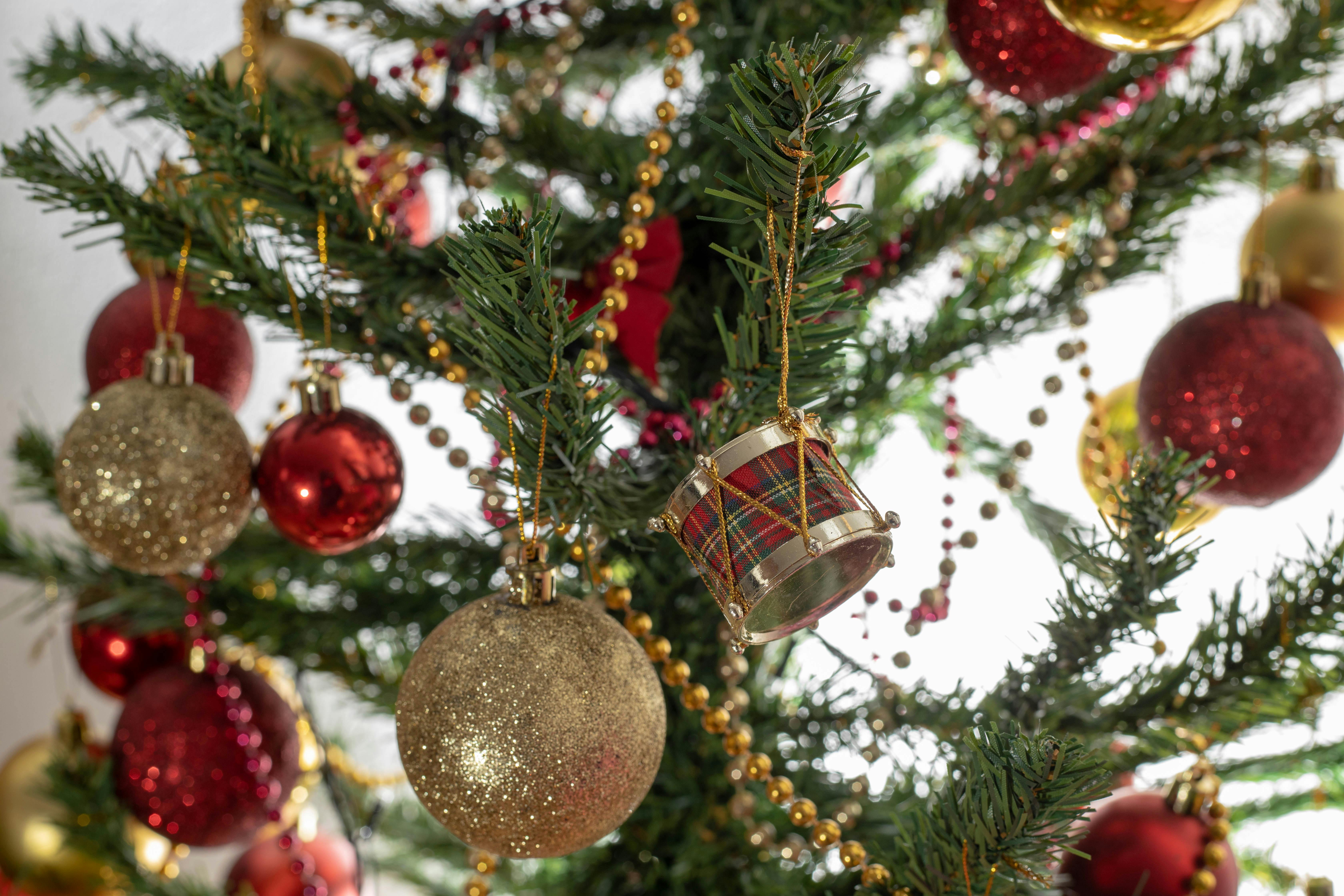 Red And White Christmas Balls Hanging oOn Christmas Tree · Free Stock Photo