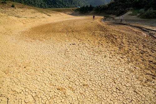 Kostnadsfri bild av erosion, gående, jord