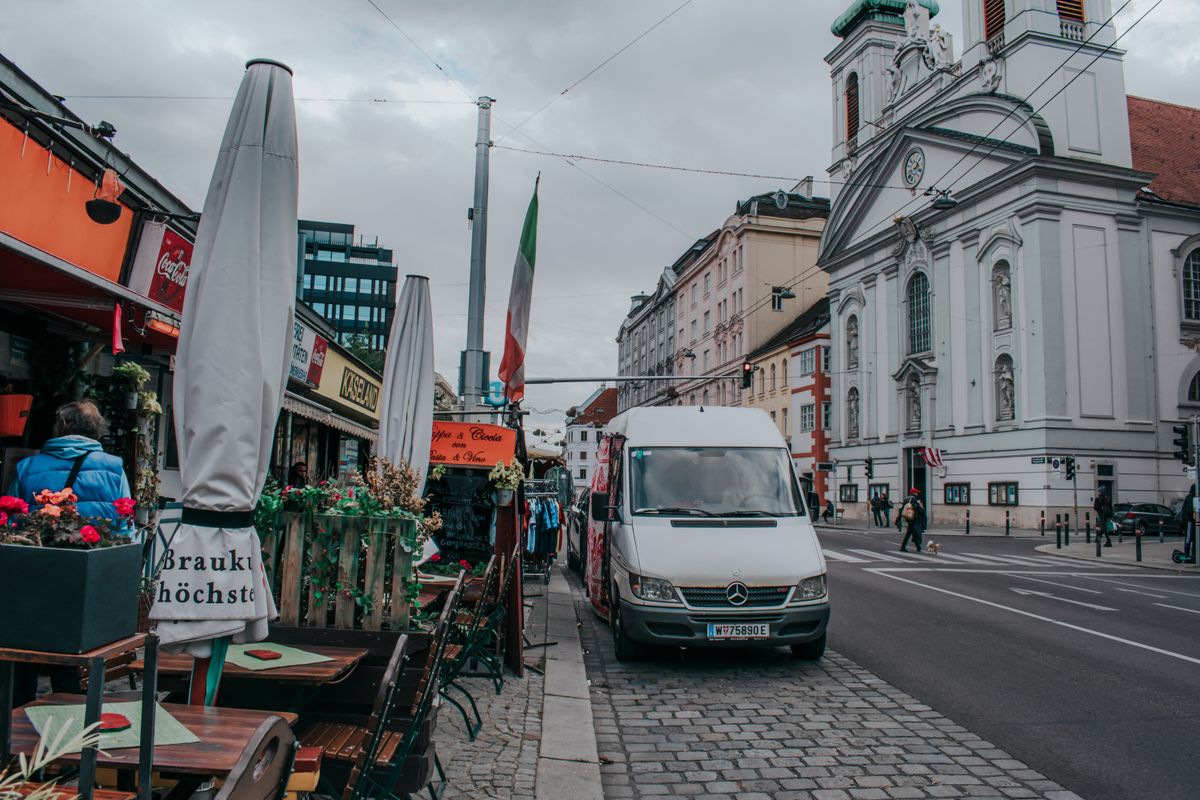 piano removals in Cheltenham — Piano Removals in Cheltenham — the working end of the job