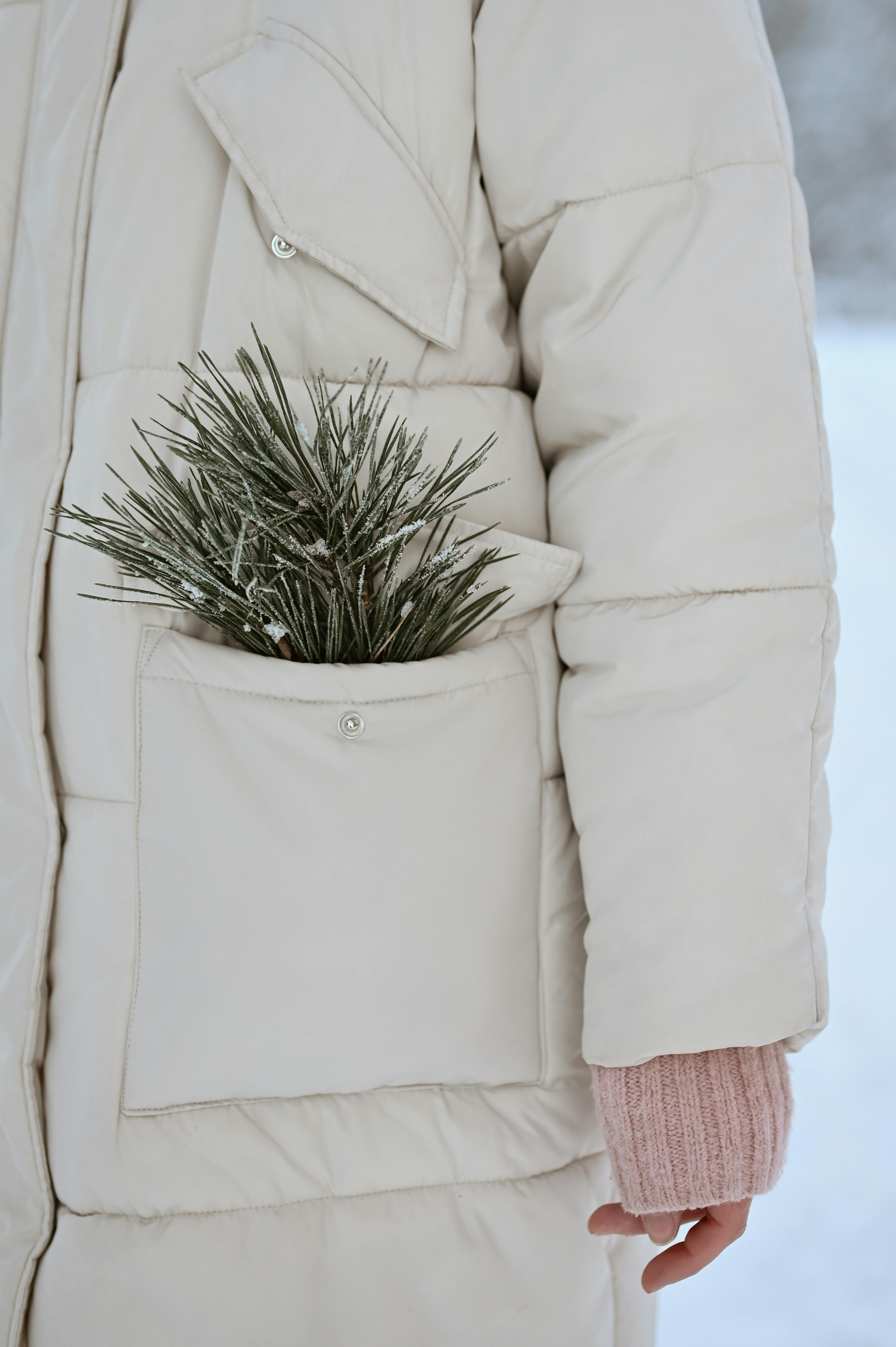 When should I fold pocket kings?