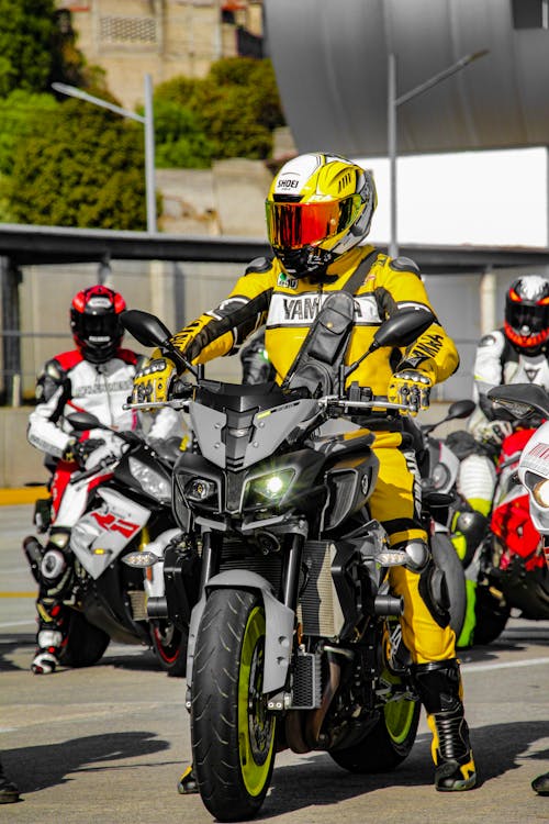 Fotos de stock gratuitas de carretera, casco, moto