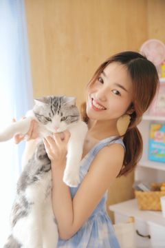 Pawvella Customer