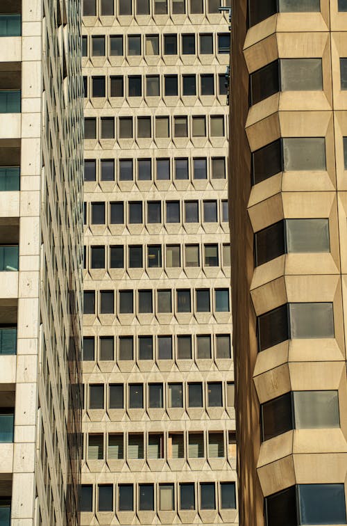 Gratis stockfoto met architectuur, betonnen constructie, buitenkant van het gebouw