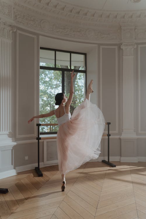 bezplatná Základová fotografie zdarma na téma balerína, balet, čisté tkaniny Základová fotografie
