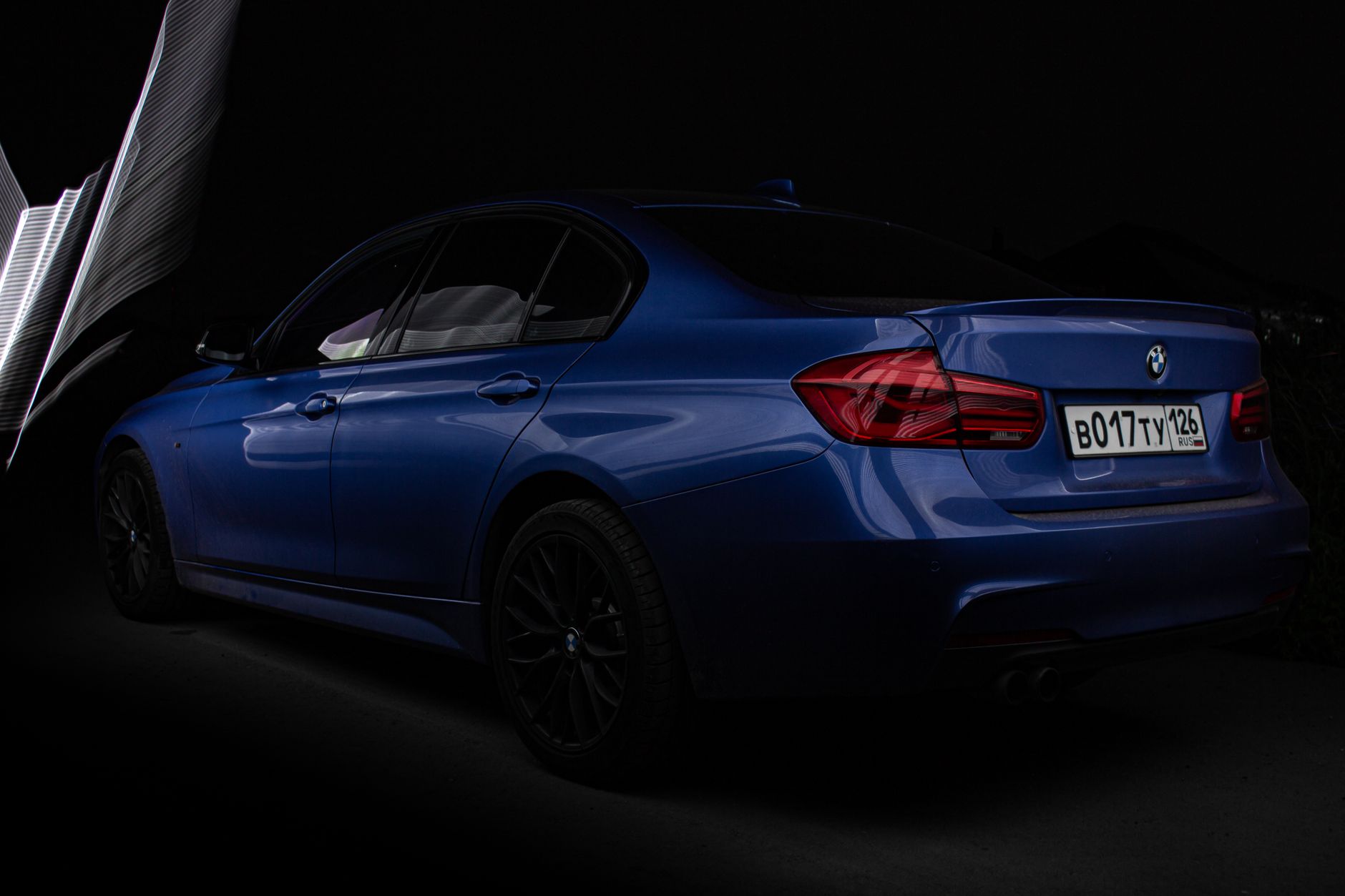 BMW Keeps Enthusiasts Guessing Over a Rear‑Wheel‑Drive M350