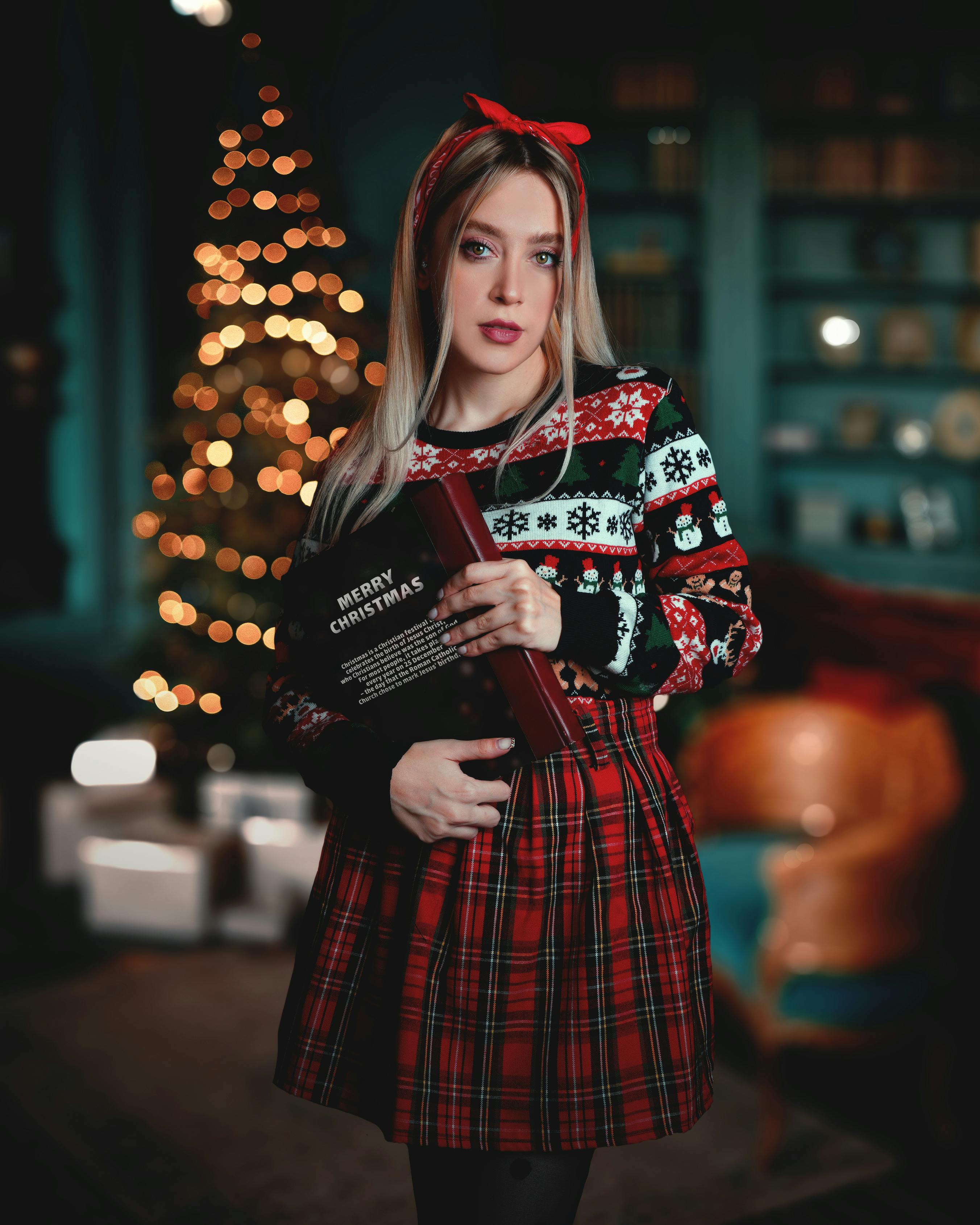 A holiday treat for book lovers: Toronto Public Library's Christmas book sale is back